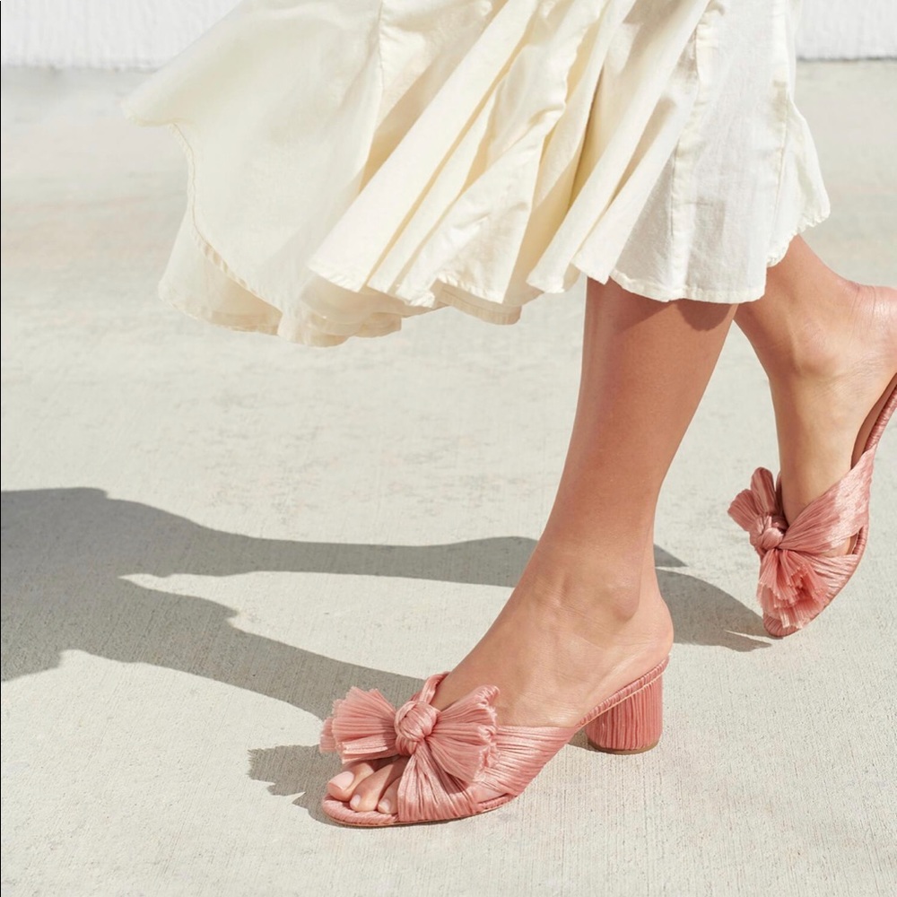 Loeffler Randall Emilia (New)